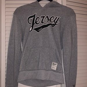 grey sweatshirt that says Jersey